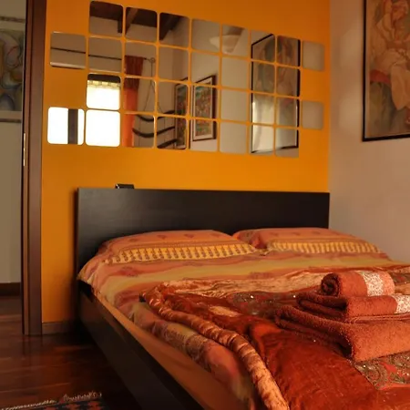 Il Noce Homestay Δωμάτια σε οικογενειακή κατοικία Sovere