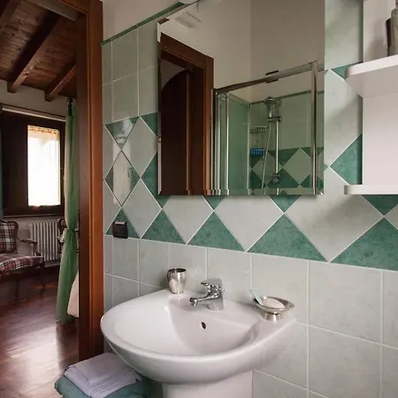 Il Noce Homestay Δωμάτια σε οικογενειακή κατοικία